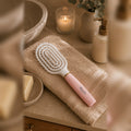 Bluscha Anti Klit Haarborstel roze wit badkamer lifestyle