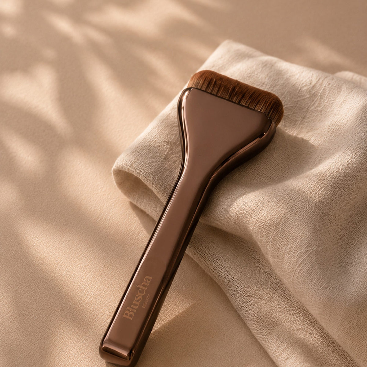 Bluscha Flat Foundation Brush brons productfoto