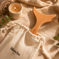 Bluscha houten gua sha massagetool met opbergzakje