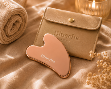 Bluscha® RVS Gua Sha Rose Goud – Premium Gezichtsmassage Tool van Roestvrij Staal | Inclusief Luxe Opbergzakje